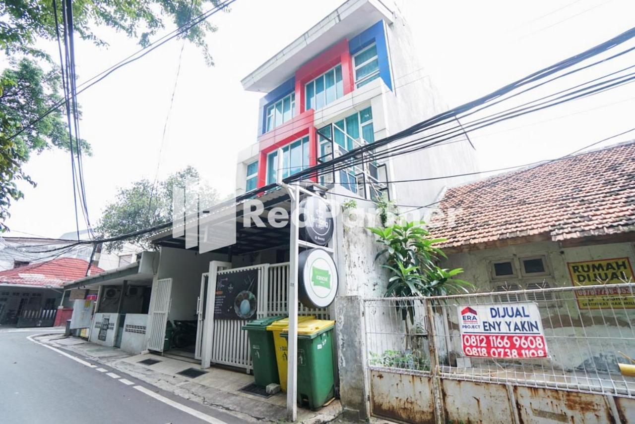 Eascot Hotel Mitra Reddoorz Yakarta Exterior foto
