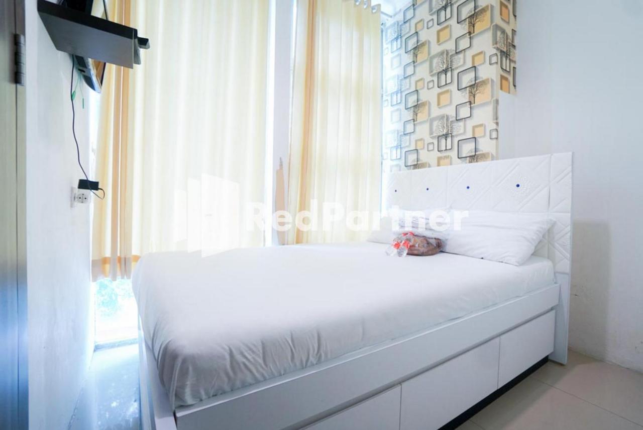Eascot Hotel Mitra Reddoorz Yakarta Exterior foto